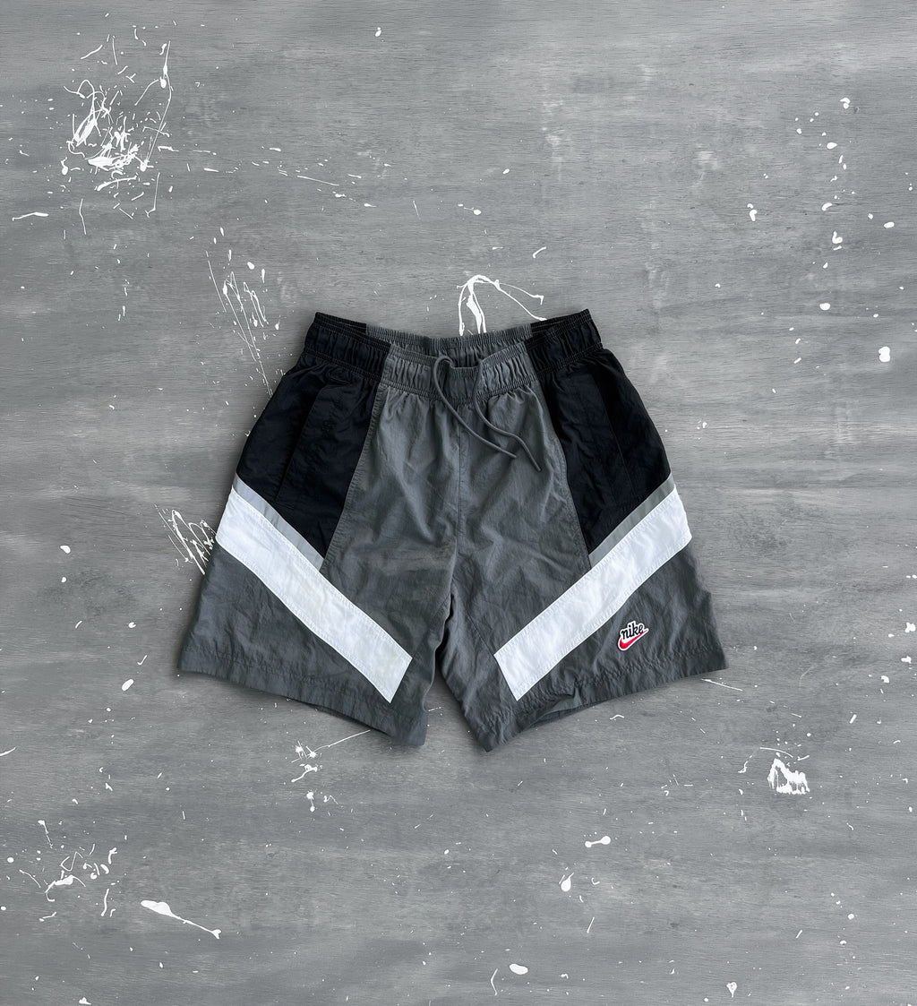 Nike Nylon Shorts - M