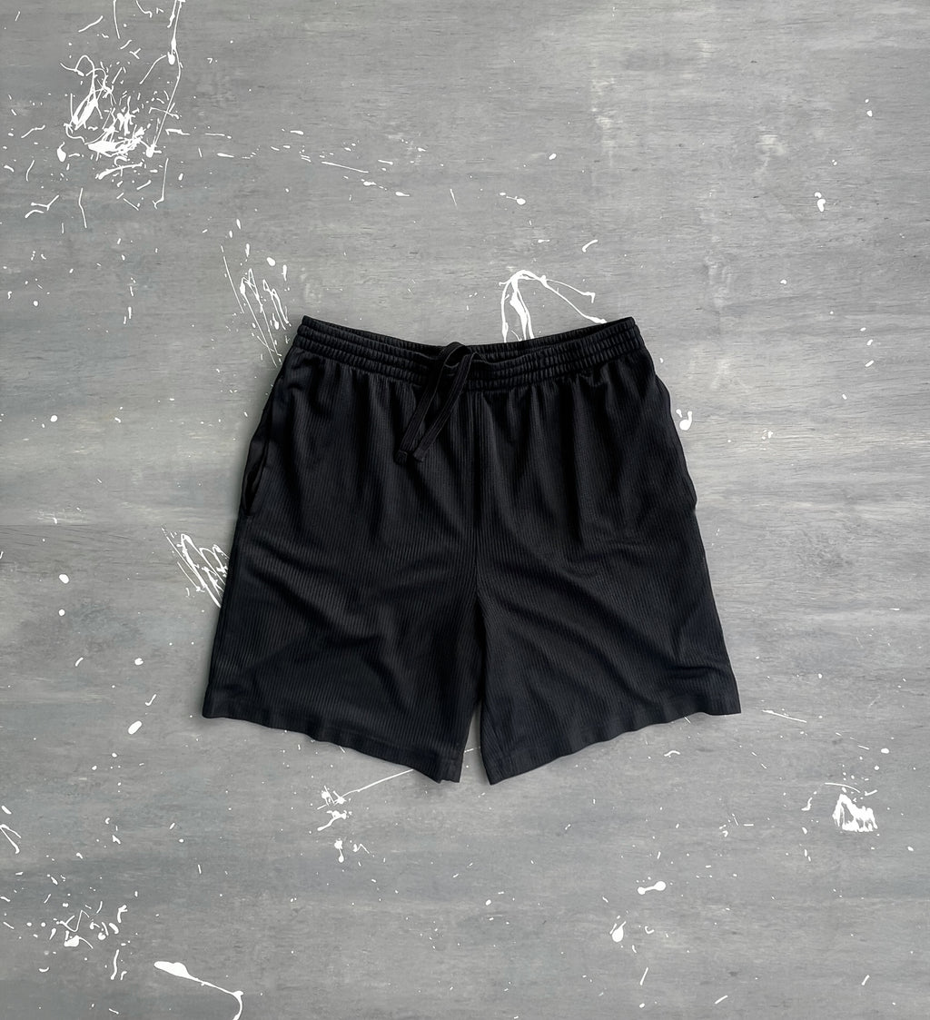 Starter Black Mesh Shorts - M