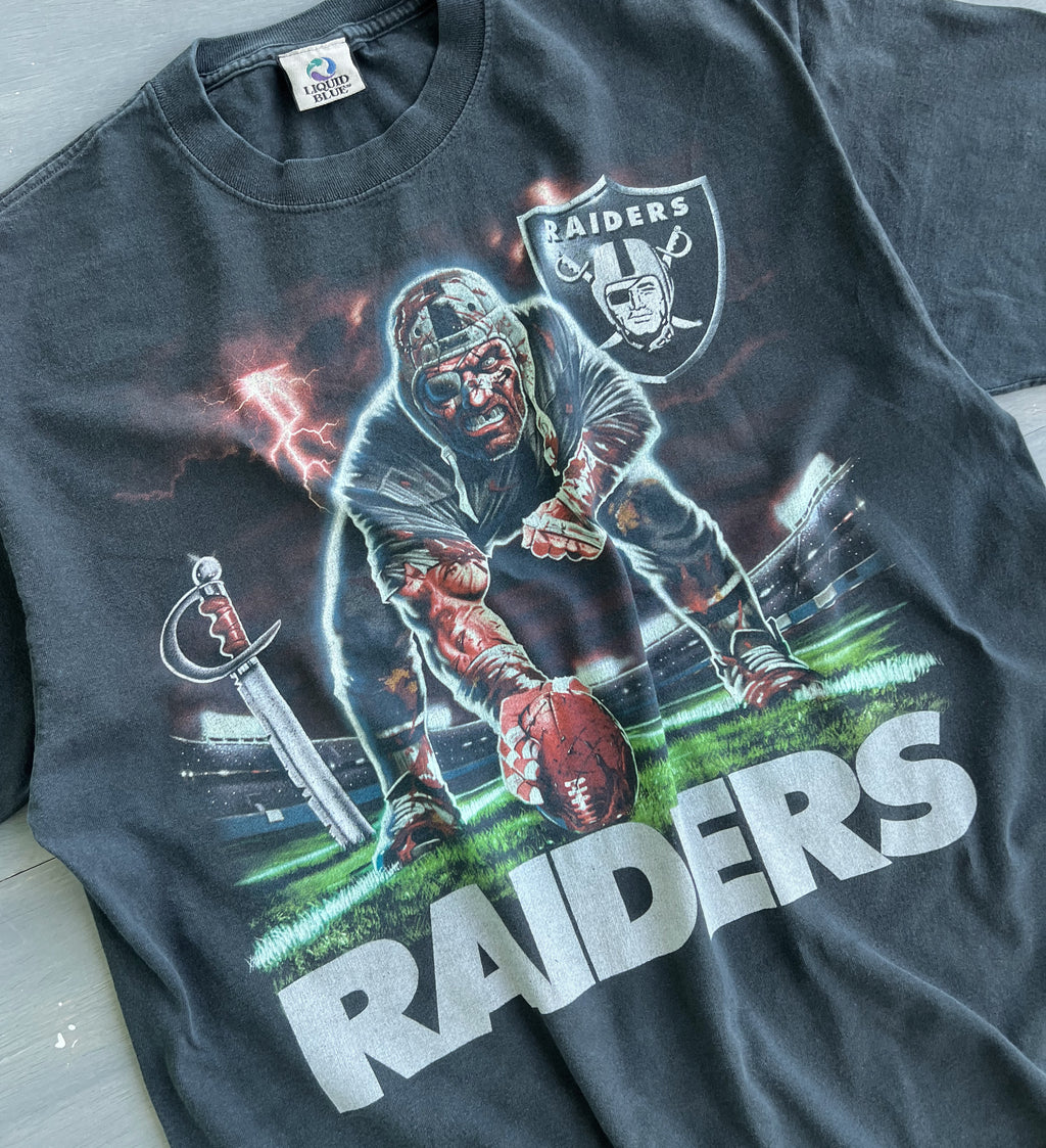 Vintage Raiders Undead Graphic - L